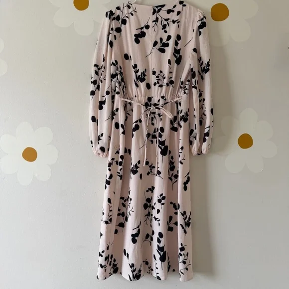 EUC Bohme Hadlee Cream and Black Floral Long Balloon Sleeve Midi Dress - Picture 7 of 12